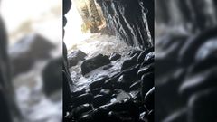 Xunt-bi,-c'est-dans-cette-grotte-que-la-lumière-du-Mahdi-aurait-séjourné-pendant-plus-de-1-000-ans-avant-son-apparition-sur-terre-selon-les-croyances