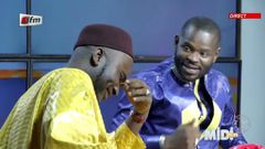 Oustaz Modou Fall aux côtés de l'animateur Pape Cheikh Diallo dans l'émission Midi Plus de la TFM.
