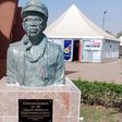 Statue-Ousmane-Sembene