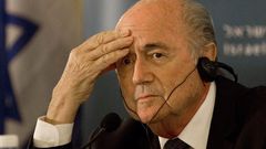 Sepp Blatter assiste à une conférence de presse à Jérusalem, le 19 mai 2015 / TV5.