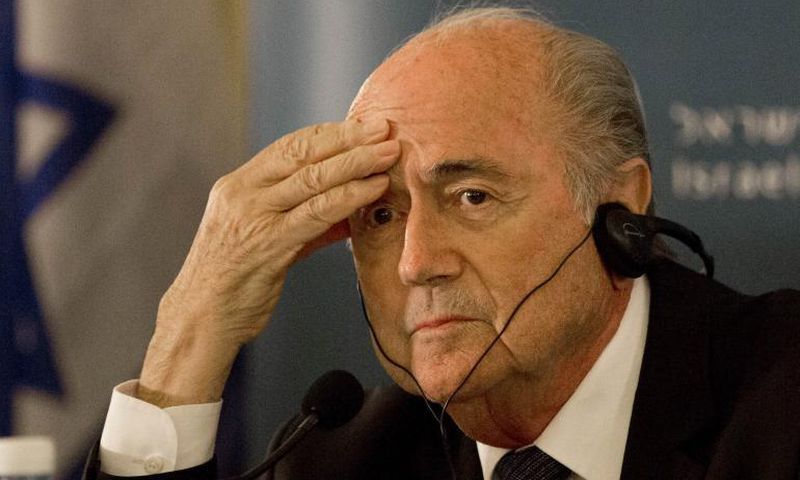 Sepp Blatter assiste à une conférence de presse à Jérusalem, le 19 mai 2015 / TV5.