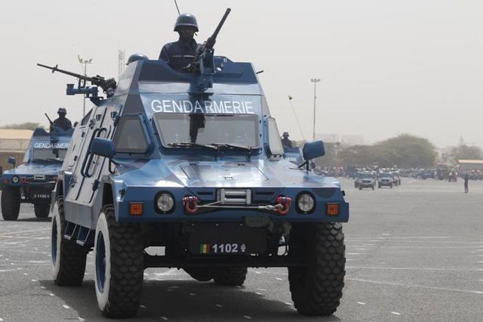 gendarmerie blindé