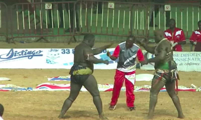 Balla Gaye vs Gris Bordeaux