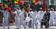 Les forces armées défilent chaque année lors la fête de l'indépendance le 4 Avril