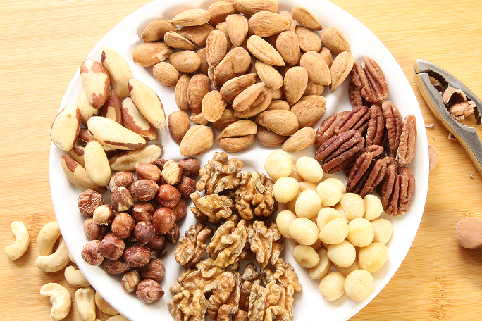 assiette-amandes-noix-01