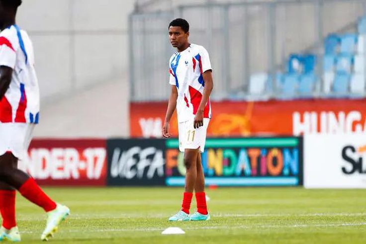 la-fifa-suspend-un-bleuet-la-france-epargnee-issoufou-368396