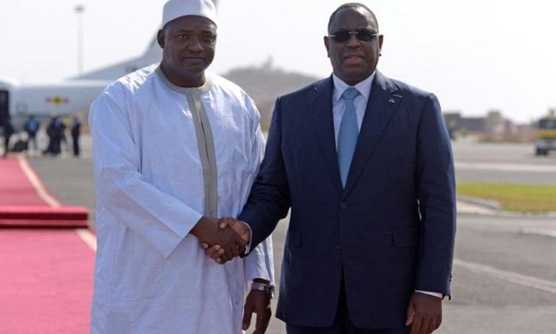 Macky Sall Pdt du Senegal et Adama Barro Pdt de la Gambie