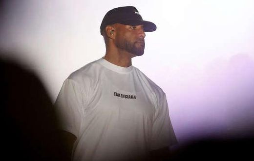 Booba, ici en juillet 2022 à l’occasion d’un concert à La Rochelle, a été entendu par un juge d’instruction pendant de longues heures avant sa mise en examen