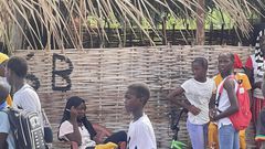 Des eleves en Recreeation au CEM Terembasse Balante