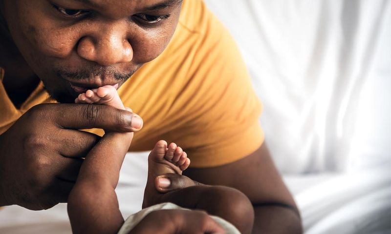 Un pere et son enfant, illustration