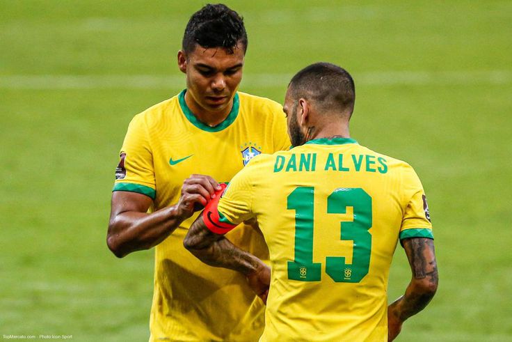 Casemiro et Dani Alves (Brésil)