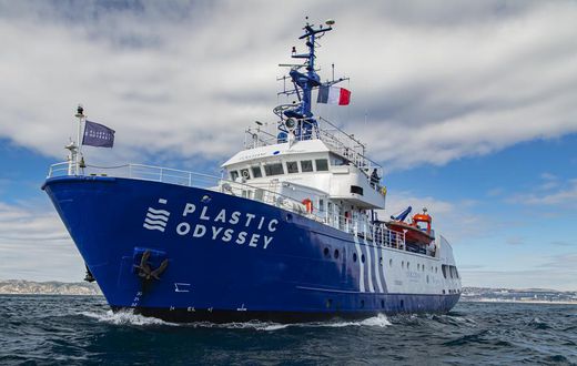 Depart de Plastic-Odyssey de la France