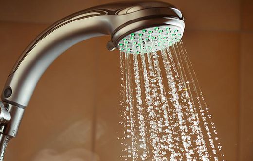 Instant hot shower head