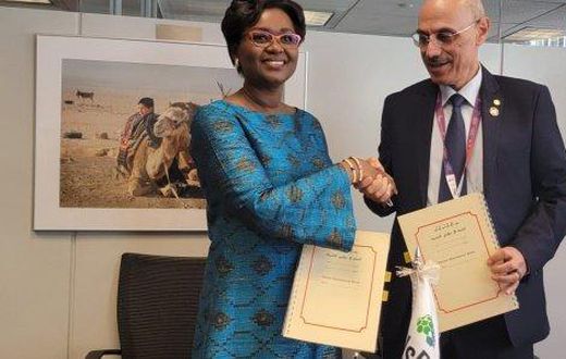 La ministre Oulimata Sarr et le Président de la Banque Islamique de Développement, SE Dr Muhammad Al Jasser
