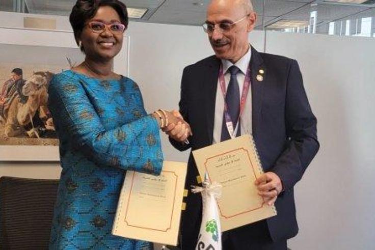 La ministre Oulimata Sarr et le Président de la Banque Islamique de Développement, SE Dr Muhammad Al Jasser