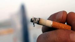 cigarette-fumee-tabac-main-avec-photo-gratuite-sur-pixabay-google-chrome-960x640
