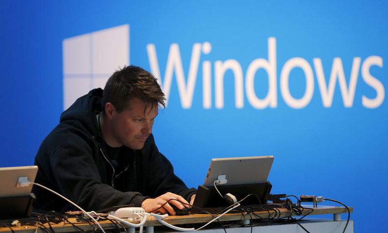 It's easy to change the font size in Windows 10 if you're having trouble reading text displayed on screen.