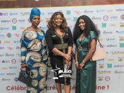 MAME COUMBA (au milieu) Influenceur média de l'année