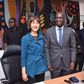 Ministre des Finances et du Budget, Mamadou Moustapha Ba, et directrice du bureau régional de la Banque mondiale pour le Cap-Vert, la Gambie, la Guinée-Bissau, la Mauritanie et le Sénégal, Keiko Miwa
