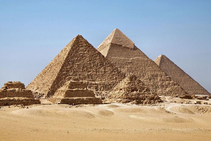 Les Pyramides de Gizeh