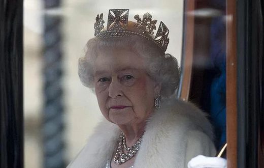 Reine Elisabeth II