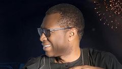 Youssou N’Dour recevra le titre de docteur honoris causa en musique de l’université privée Berklee Valencia à Valence en Espagne