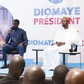 Ousmane Sonko (à droite) et son second Bassirou Diomaye Faye (à gauche), lors d’une conférence de presse à Dakar, le 15 mars 2024