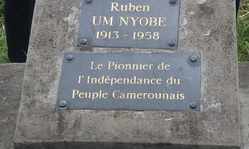 La-tombe-de-Um-Nyobe