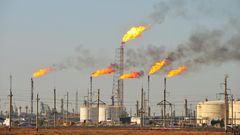 Oil and gas companies continue to defy FG regulation [Premium Times Nigeria]