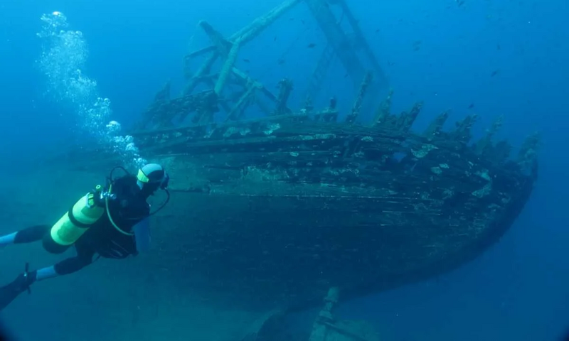 TITANIC