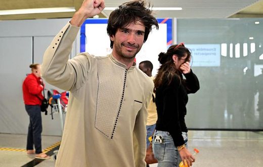 Juan Branco à son arrivée en France, le 8 août 2023