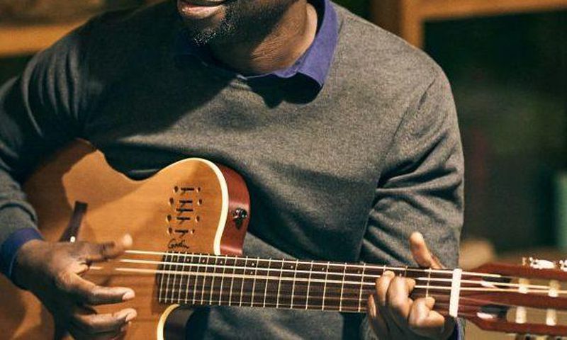 Felwine Sarr sort un album solo