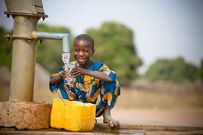 L'accès à l'eau potable reste un défi majeur dans plusieurs pays du monde