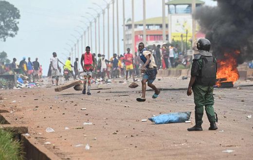 Manifestations contre la junte à Conakry