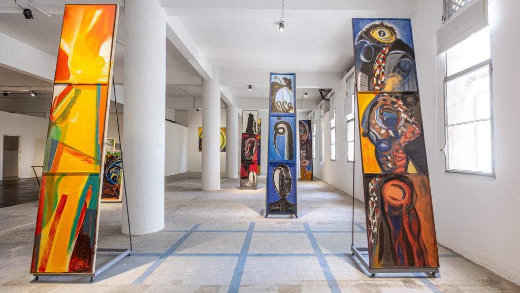 Exposition de tableau à la biennale