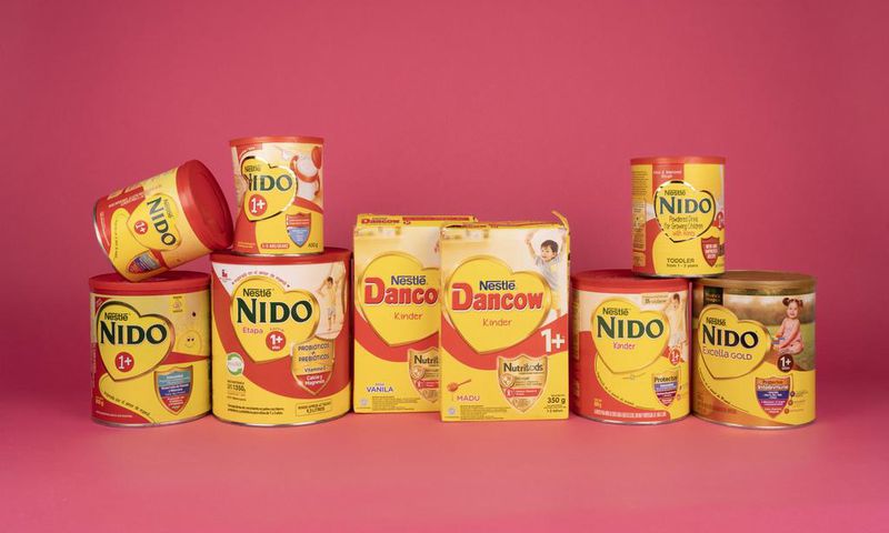 Ici, des produits Nido passés au crible pour cette enquête Ils contiennent en moyenne près de 2 grammes de sucre ajouté par portion © Anne-Laure Lechat