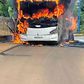 Un bus qui a pris feu