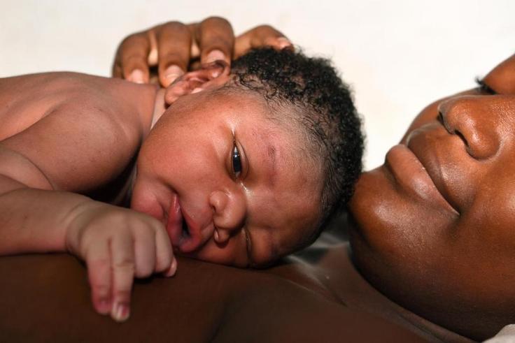 Le poids des bébés triple la première année