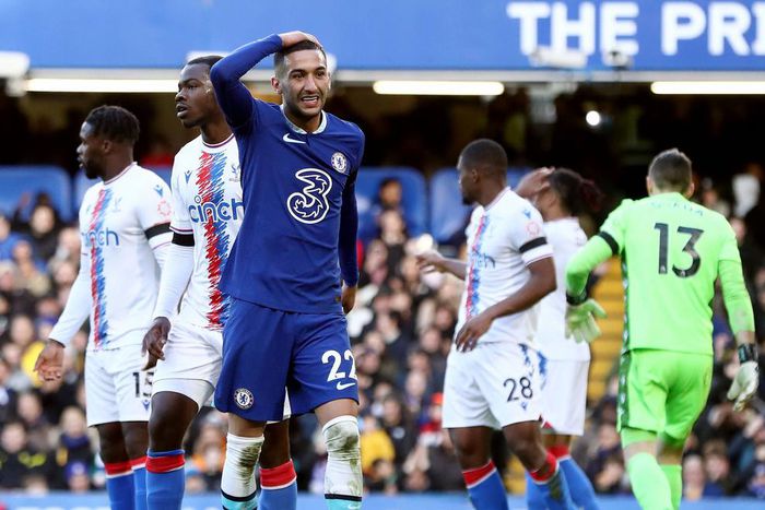 Chelsea's Hakim Ziyech was praised by Chelsea fans after their nervy win against Crystal Palace in the Premier League