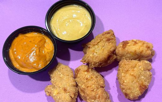 Taco Bell is testing new chicken nuggets, and they're fantastic.Anneta Konstantinides/Insider