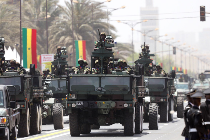 Armee senegalaise defile 4avril1