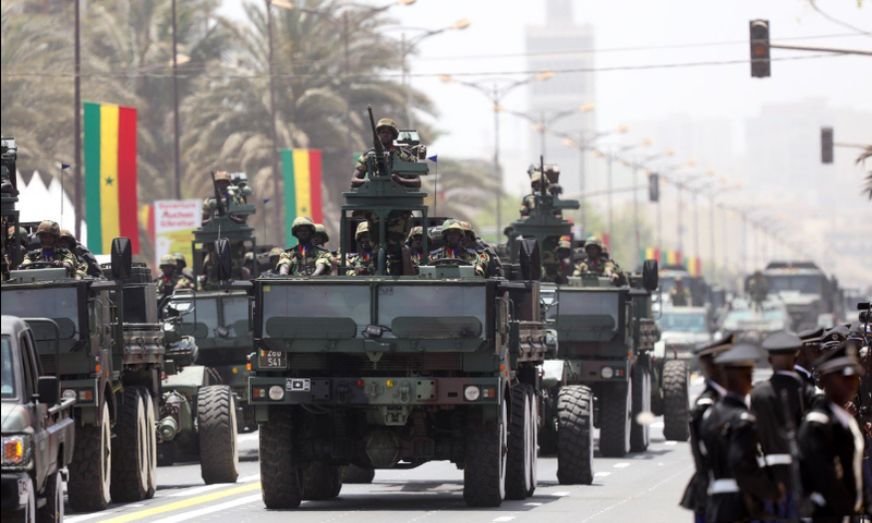 Armee senegalaise defile 4avril1