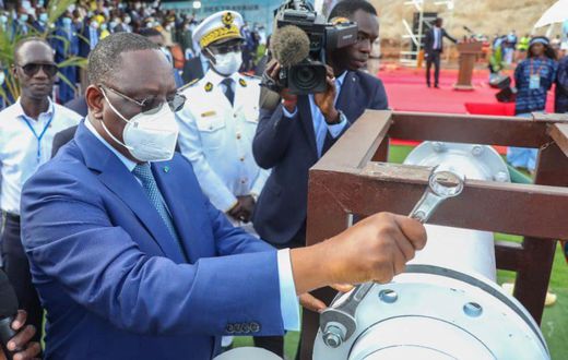 Le Président Macky Sall lance les travaux de l'usine de dessalement d'eau de mer à Ouakam, le 31 mai 2022.