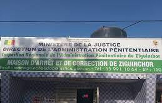 prison ziguinchor
