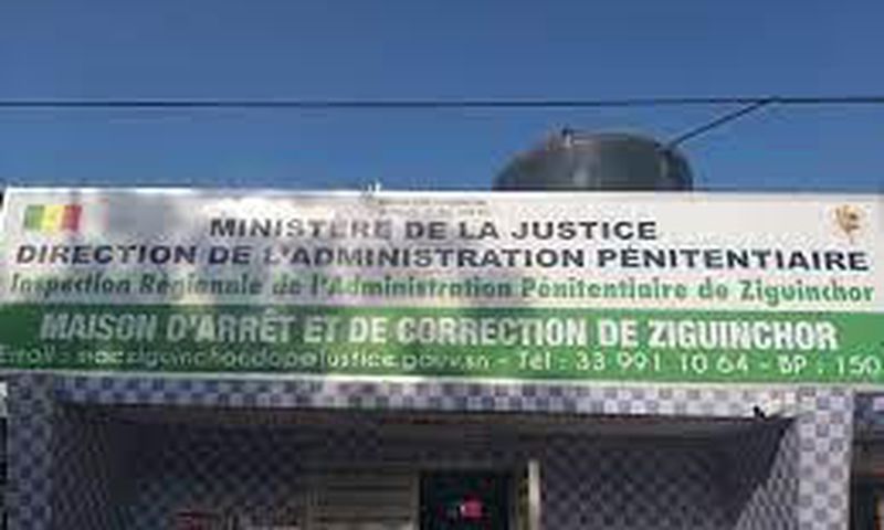 prison ziguinchor