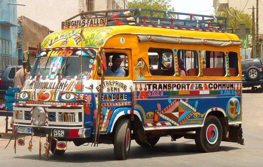 Car rapide Dakar Saenegal