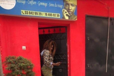 Affaire Ousmane Sonko – Adji Sarr : Le salon Sweet Beauté est devenu le site le plus visité de Dakar