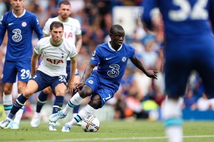 Le milieu de terrain de Chelsea Ngolo Kanté