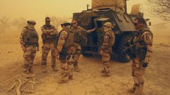 Des soldats français de l'opération Barkhane sur le terrain des opérations