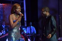 Coumba Gawlo Seck sur scène avec Youssou Ndour